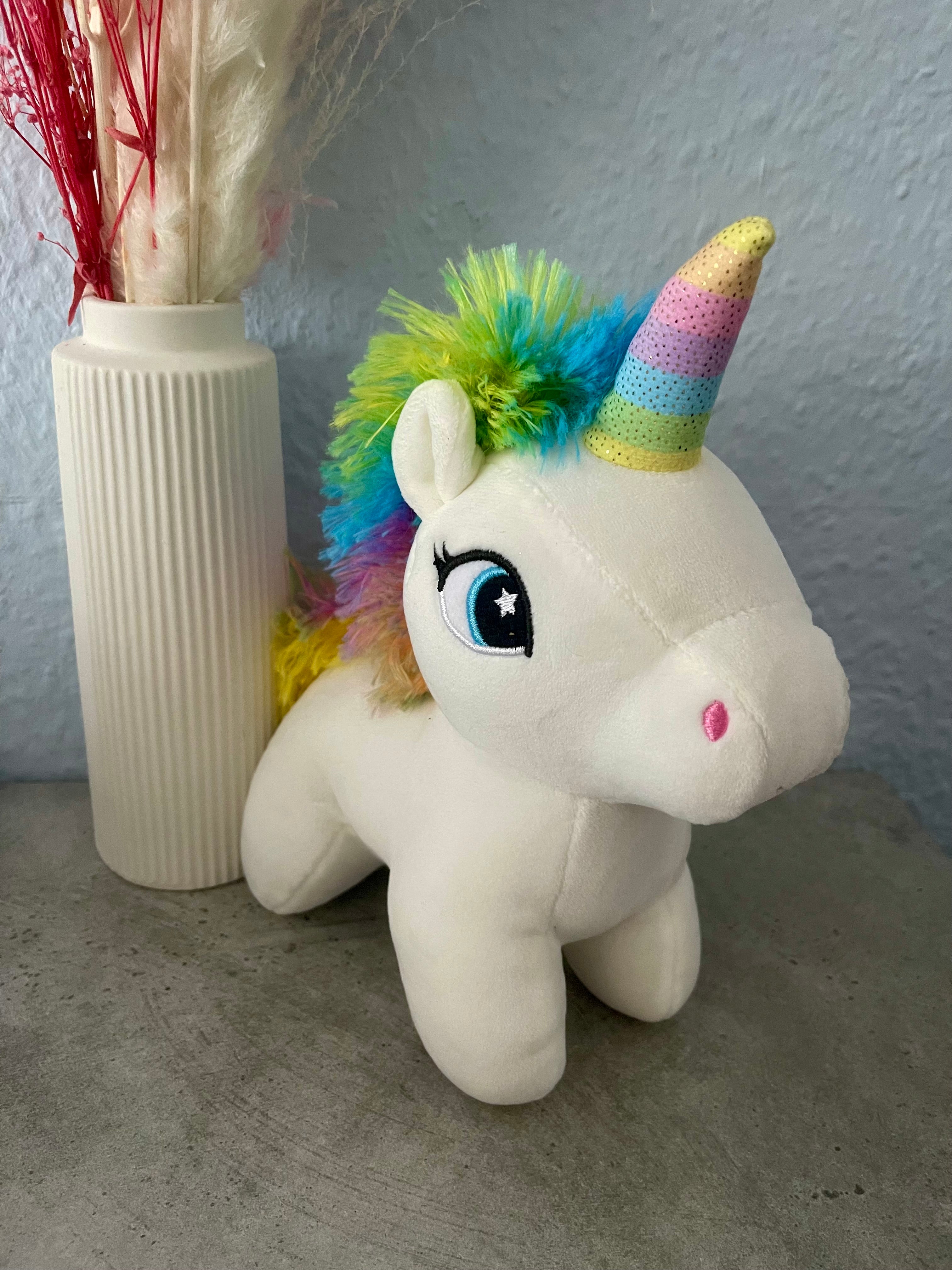 Plüsch-Einhorn 20 cm – Weiß mit Regenbogenmähne