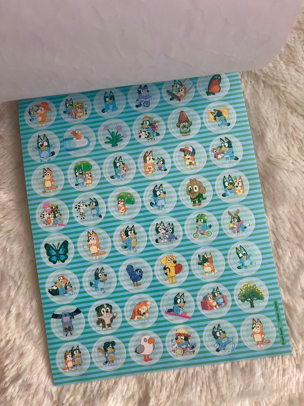 Bluey Glitzer-Stickerblock mit 8 Stickerseiten