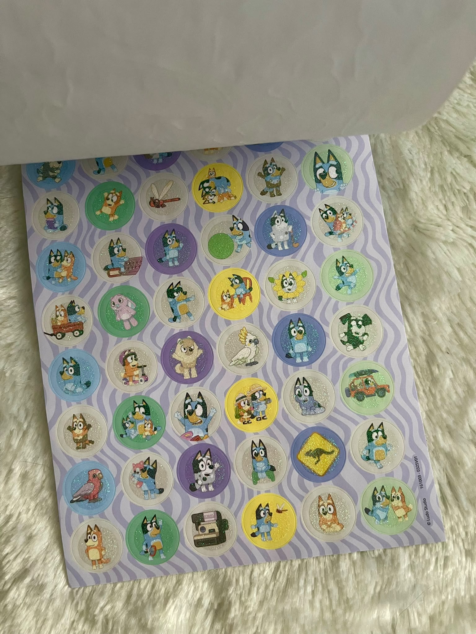 Bluey Glitzer-Stickerblock mit 8 Stickerseiten